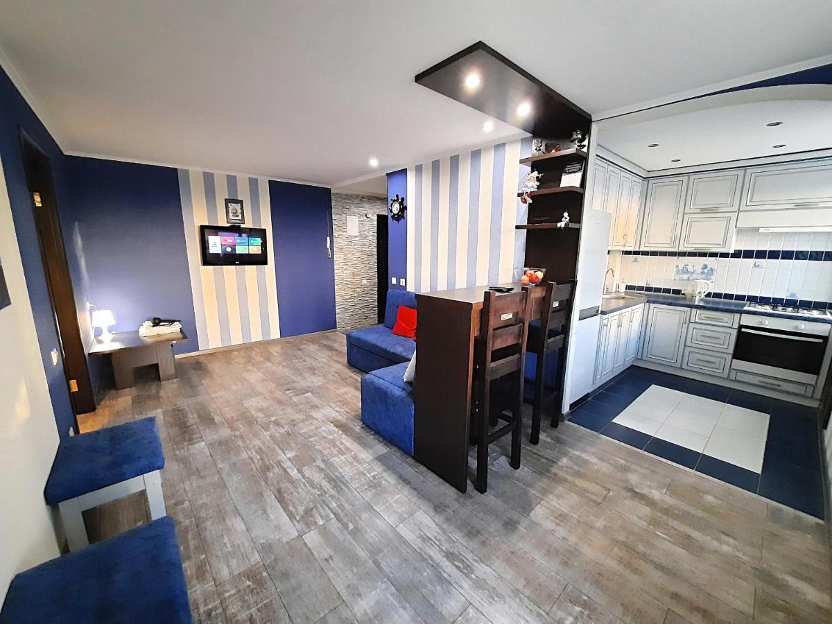 Sea Style - Сеть Апартаментов Alex Apartments Бесконтактное Заселение 24-7 Poltava Eksteriør bilde